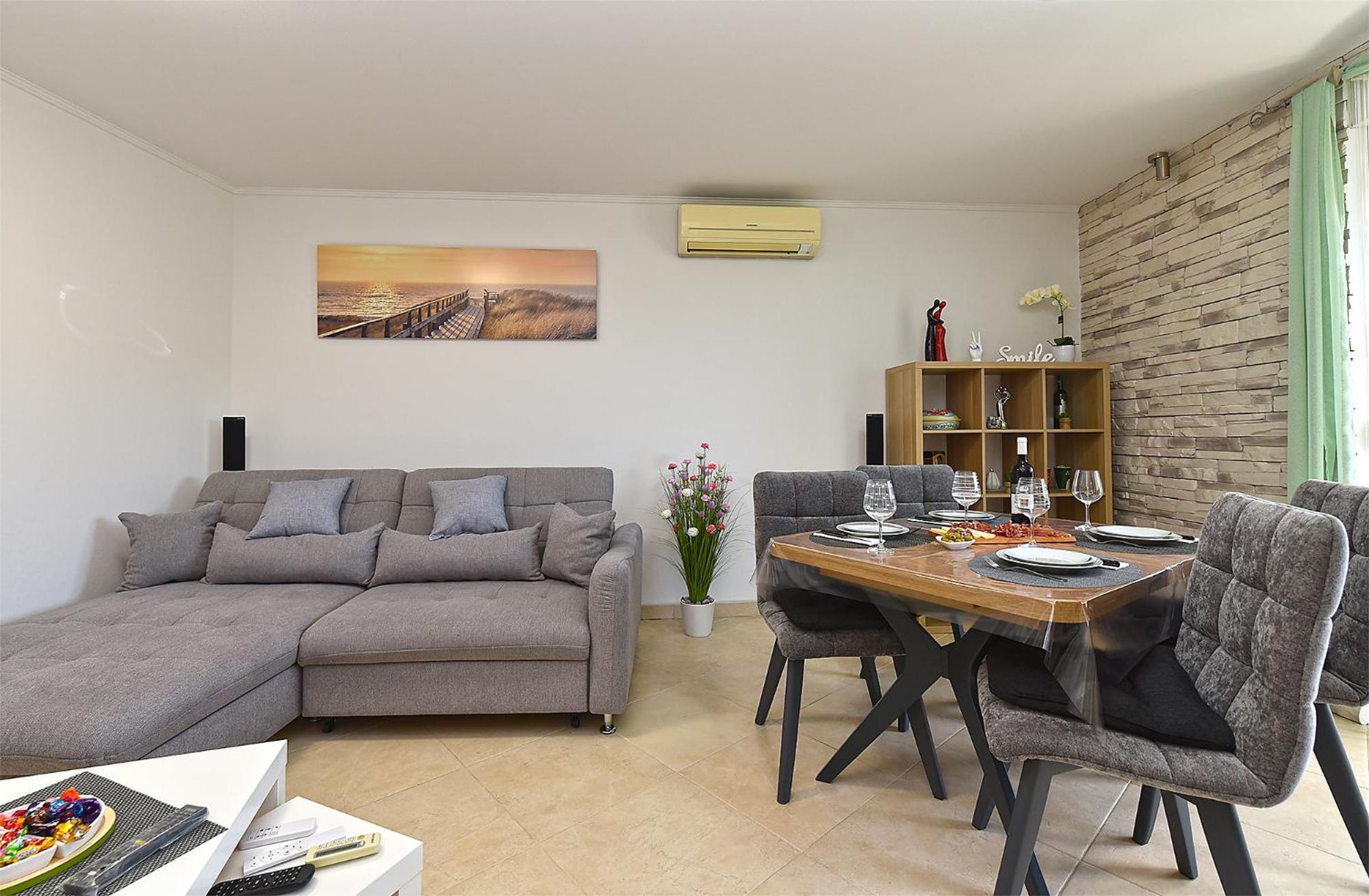 Apartment Dani 2333